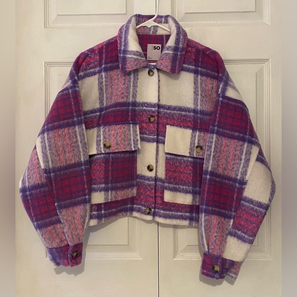 NWOT SO Juniors Cropped Shacket Size M - Picture 2 of 8